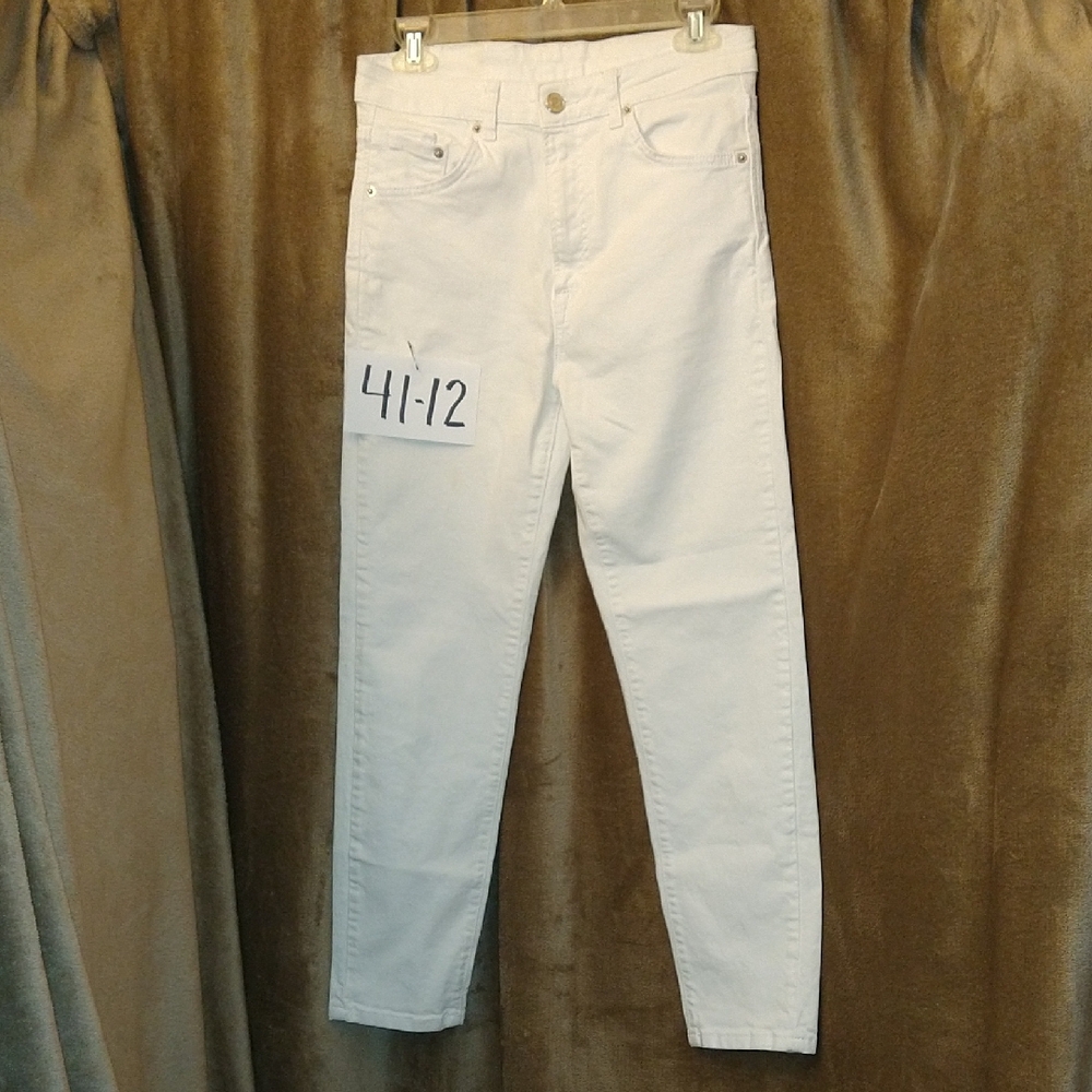 Stradivarius Women's Cream Straight Leg Jeans, Size 29